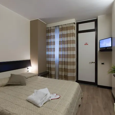 Hotel Airport Malpensa 4*